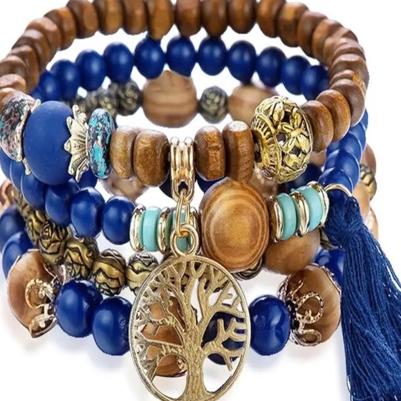 New Handmade Bohemian Tree of Life Pendant Set – 4pcs - Picture 1 of 1